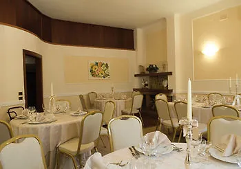 Hotel Taverna Dei Re